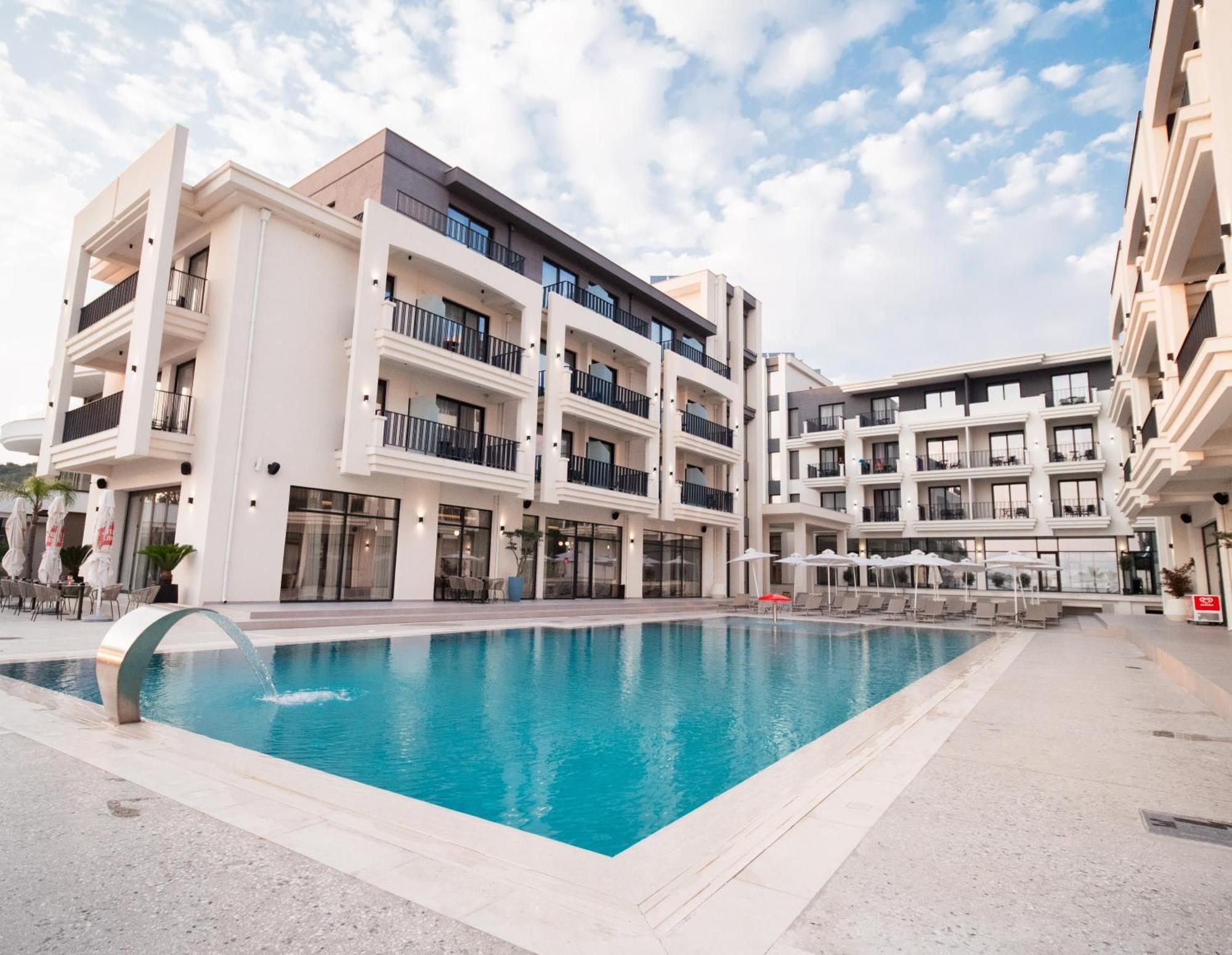 Jost Caravel Hotel Radhime Luaran gambar
