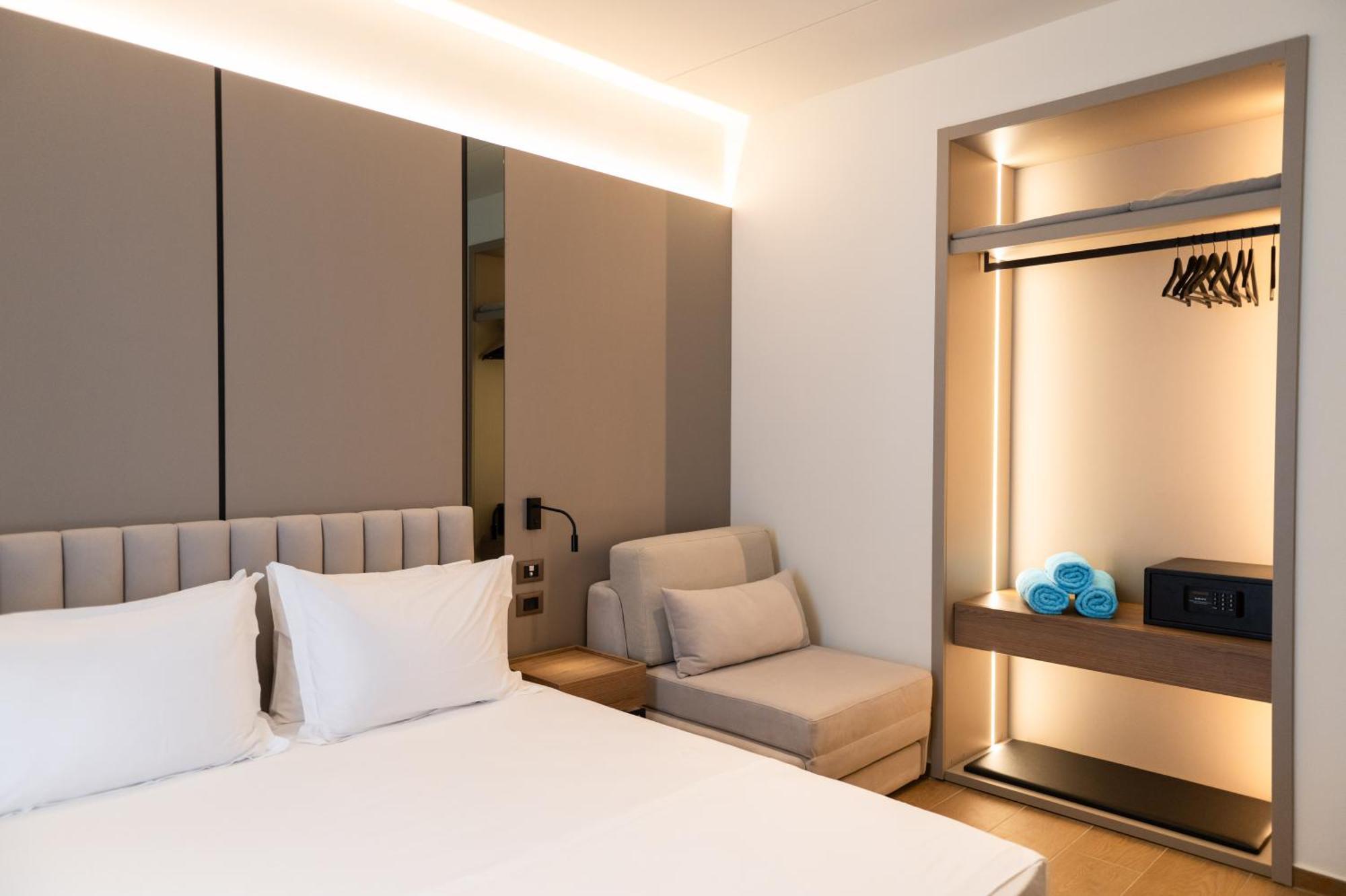 Jost Caravel Hotel Radhime Luaran gambar