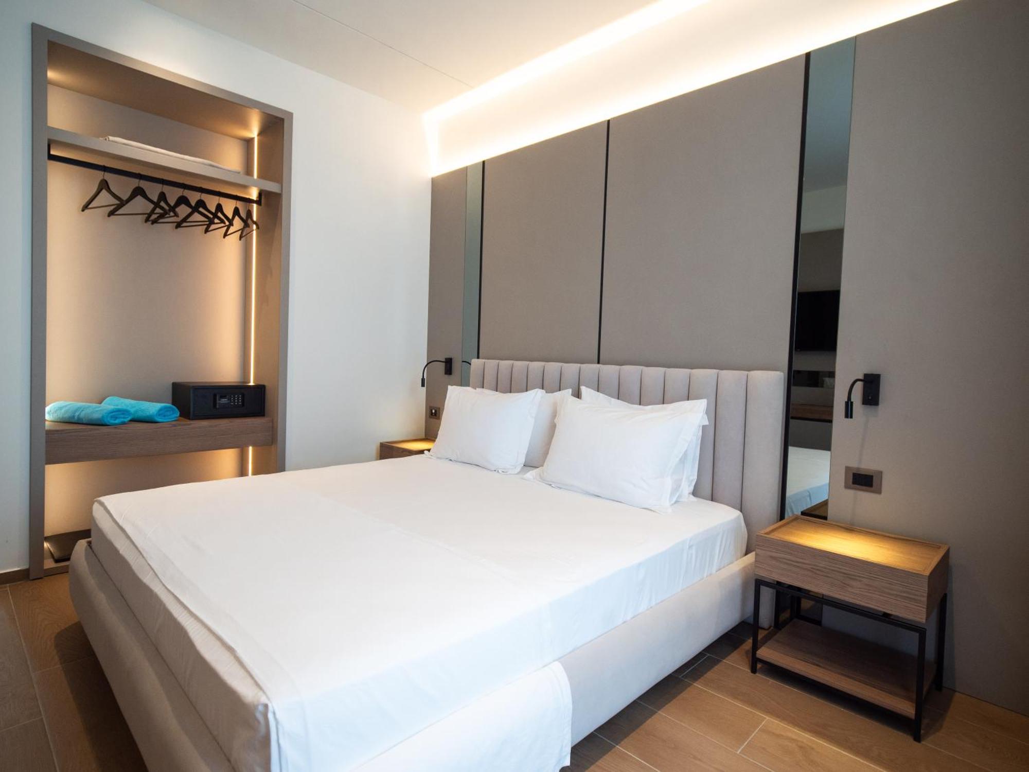 Jost Caravel Hotel Radhime Luaran gambar
