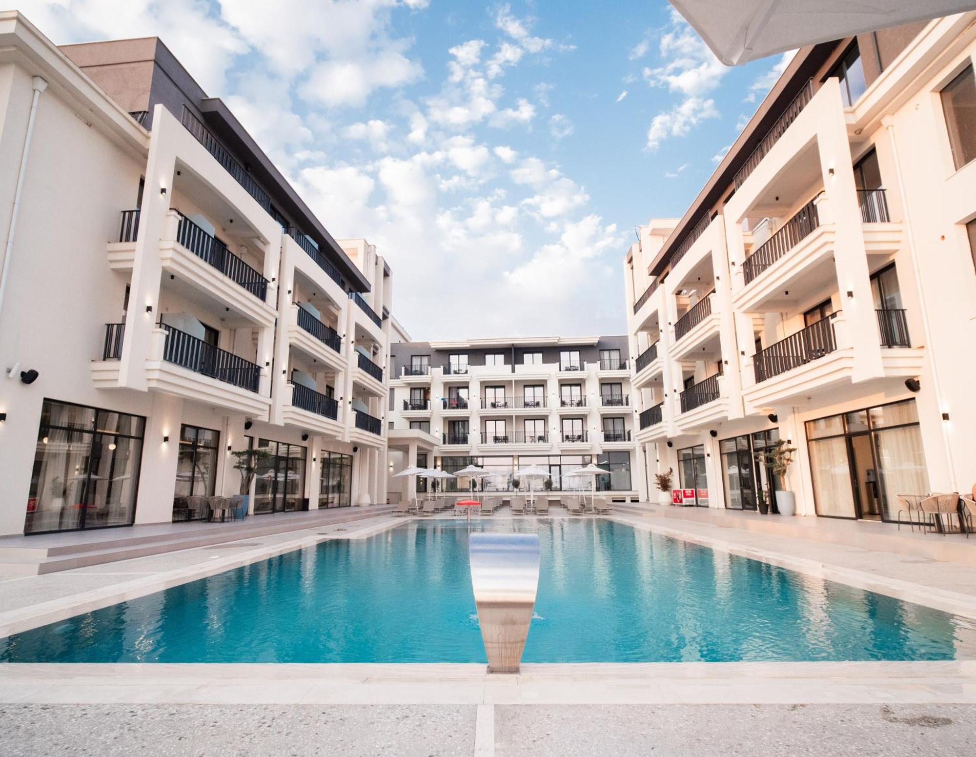 Jost Caravel Hotel Radhime Luaran gambar